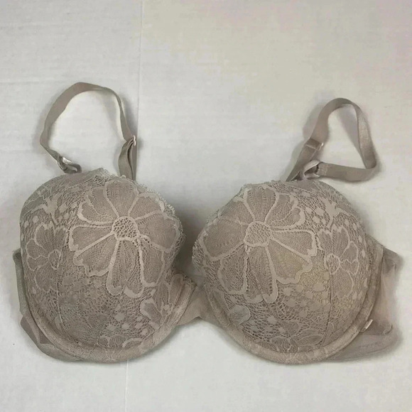VICTORIA'S SECRET Sexy Tee Lace Lightly-Lined Demi Bra - Picture 5 of 8